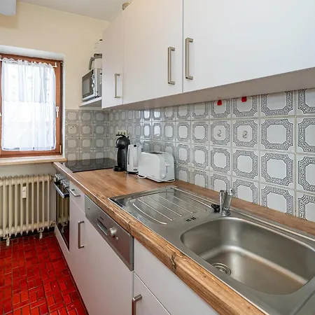 Moderne 2 Zimmerwohnung Mit Grossem Suedbalkon In Der Ersten Etage Westerland