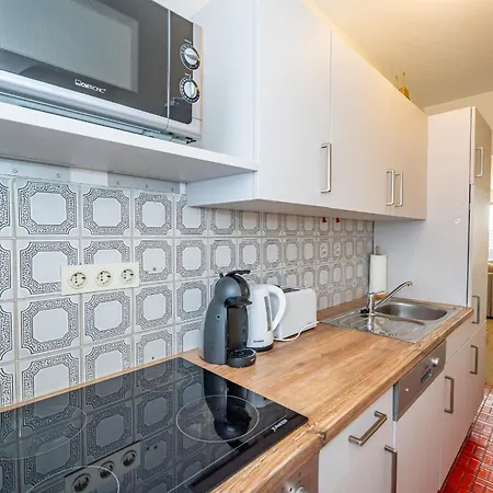 Moderne 2 Zimmerwohnung Mit Grossem Suedbalkon In Der Ersten Etage Westerland